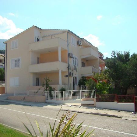 Apartments Ada Tučepi المظهر الخارجي الصورة