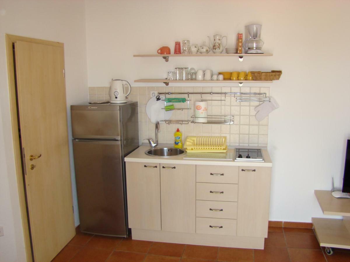 Apartments Ada Tučepi المظهر الخارجي الصورة